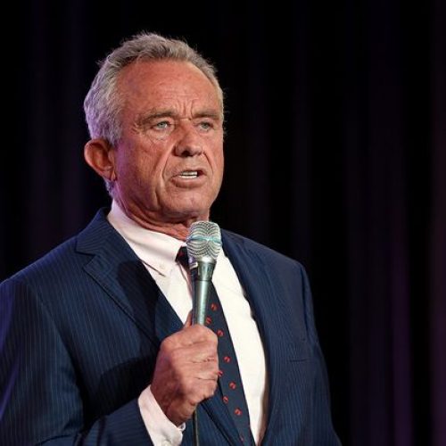 WASHINGTON, DC - MAY 24: Independent presidential candidate Robert F. Kennedy Jr. speaks at the Libertarian National Convention on May 24, 2024 in Washington, DC. Kennedy is seeking qualification to be part of the first presidential debate currently scheduled on June 27 between Democratic presidential nominee President Joe Biden and Republican presidential nominee former President Donald Trump.  (Photo by Kevin Dietsch/Getty Images)