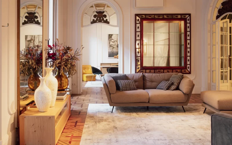 Setting The Holiday Atmosphere: Quick Tips To A Warm and Inviting Home