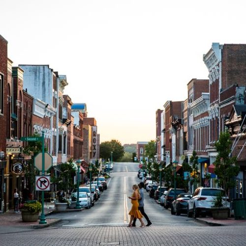 Plan an Exotic and Educational Trip to Iconic Destinations with Road Scholar